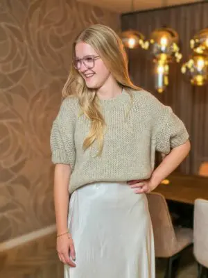 Laura - gebreide trui bruin