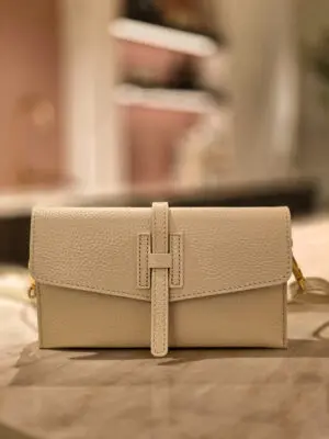 Victoria - telefoontasje