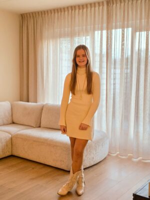 Naomi - jurk créme