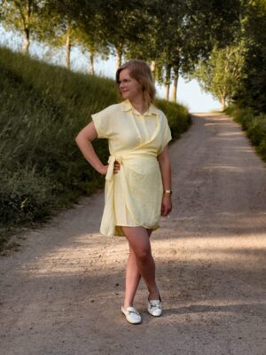 Faye - gele jurk